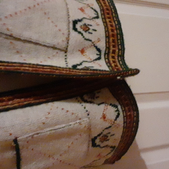 WINTUK VINTAGE KNITTED SWEATER VEST IN SIZE M - Picture 3 of 12